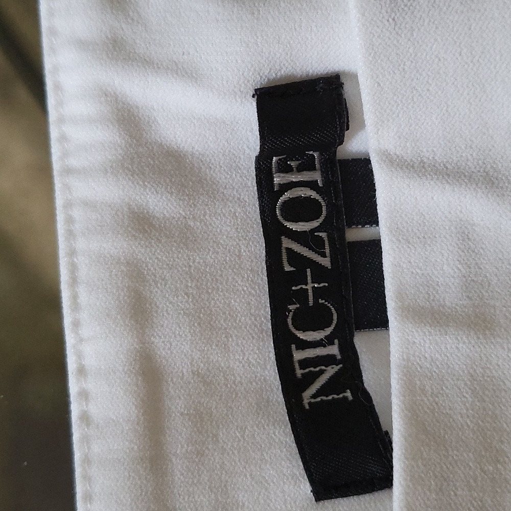 Nic+Zoe Pants - Picture 2 of 6